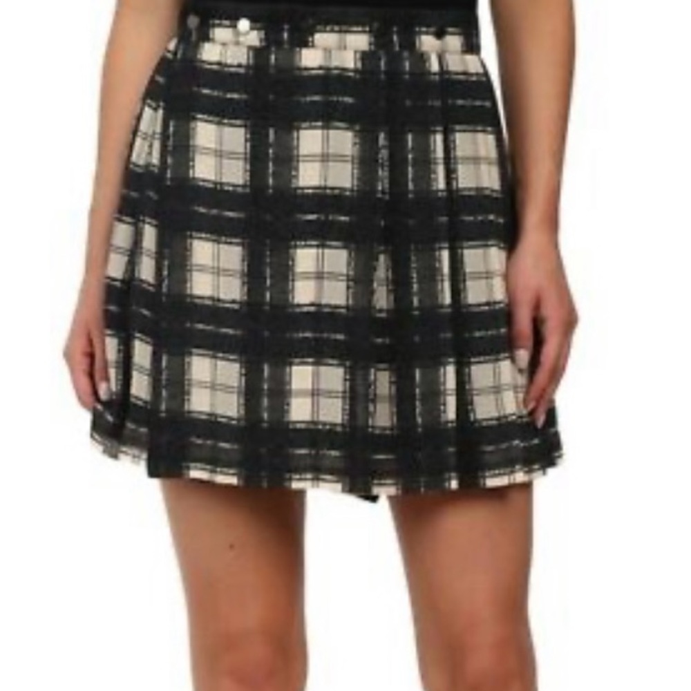 Women’s Diesel button-up black and beige/yellow plaid pleated skater mini skirt - Picture 2 of 10